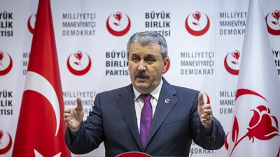 Mustafa Destici'den Erdoğan’a sert sözler. Cumhur İttifakı dağılıyor mu
