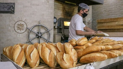 Eyvah yandık. Fırıncılardan ekmek 4 lira olsun talebi