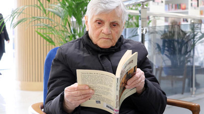 91 yaşında, 50 yıldır ayda en az 3 kitap okuyor