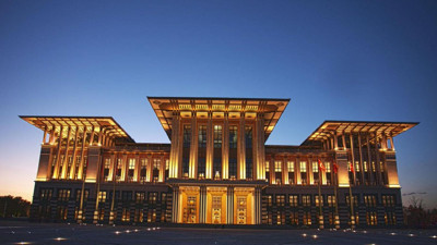 Saray'da herkes bu yazıyı konuşuyor