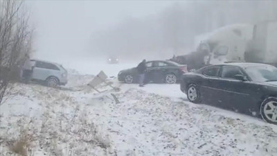 80 aracın karıştığı kazada 6 kişi hayatını kaybetti