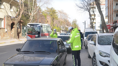 Aranan 50 kişi denetimlerde yakalandı