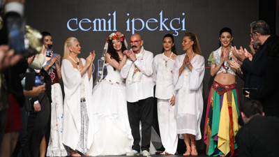 Cemil İpekçi’den 50. yıla özel defile
