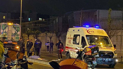 Çöp kamyonuna çarpan 17 yaşındaki motokurye hayatını kaybetti