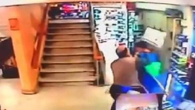 Fatih'te simitçilerin yer kavgası