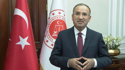 Adalet Bakanı Bozdağ: Avukatlar ile ilgili yeni adımlar atacağız