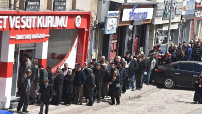 Yeni kuyruklar yolda! Dünya Gazetesi yazarı açıkladı: Erdoğan'ı ikna ettiler