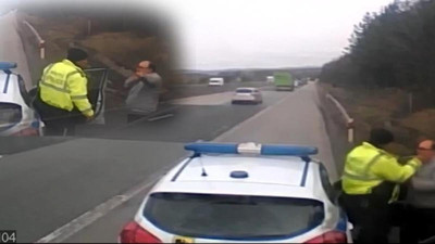 Bulgar polisinden Türk şoföre tokat! 'Komşu çorba veriyor musun, vermiyor musun'