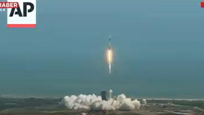 Uzaya ilk özel ticari görev! 2 iş insanı 1 savaş pilotu yola çıktı. Bilet için ödedikleri miktar dudak uçuklattı