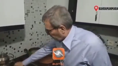 AKP'li Mahir Ünal öğrenci evinde sucuk görünce ne tepki verdi. Sahur yapmaya gitmişti