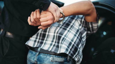 Diyarbakır'da fuhuş operasyonu: 2 şüpheli tutuklandı