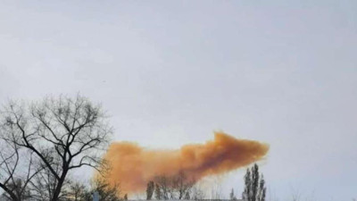 Rusya nitrik asit tankını vurdu! Bölgede kırmızı alarma geçildi