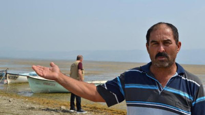 Muhtar ne yaptın sen. Gölümüz kurumasın diye defalarca demeç verdi oyunu ortaya çıktı