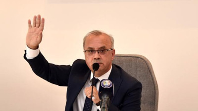 MHP'li Belediye Başkanı Zeki Kayda 'Kılıçdaroğlu'nu garaja sokmam, kapısını kapatırım' dedi