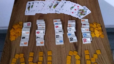 Bursa'da kumar oynayan 8 kişiye 12 bin lira ceza