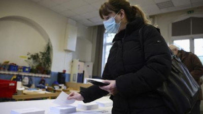 Fransa'da kritik seçim! İlk sonuçlar geldi. İşte Macron ve Le Pen'in aldı oy