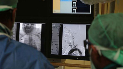 Üç çocuk annesi kadın gizemli hastalığın pençesinde. Doktor doktor gezdi tanı konulamadı!