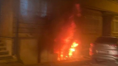 Fatih’te alevler pencereden püskürdü. Can pazarı yaşandı