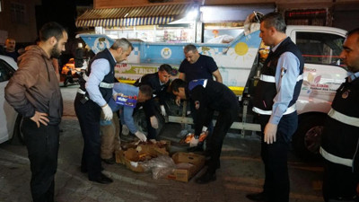 Vicdansız kasaba bozuk et baskını. Şanlıurfalılara yedirecekti