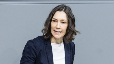 Almanya’da Federal Aile Bakanı istifa etti