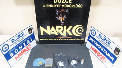 Düzce'de uyuşturucu satışı yapan şahıs kıskıvrak yakalandı