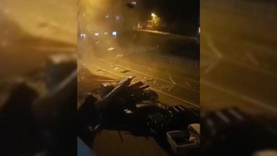 Artvin'de şiddetli rüzgar: Çatılar uçtu, araçlar zarar gördü