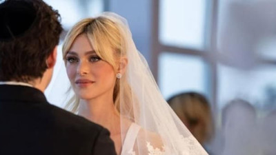 Beklenen kareler geldi! David Beckham'ın güzeller güzeli gelini görenleri büyüledi