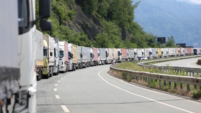 İktidara yakın gazete yazdı: Türkiye'yi terk ediyorlar