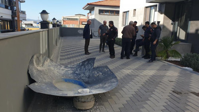 Patlayan bacanın kapağı füze gibi uçtu