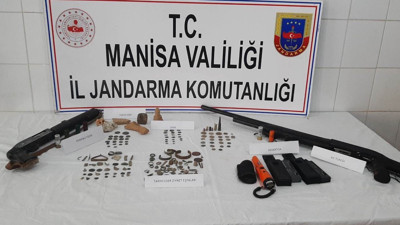 Manisa'da çok sayıda tarihi eser ele geçirildi