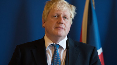 İngiltere göçmenleri 10 bin kilometre uzaklıktaki ülkeye sürüyor