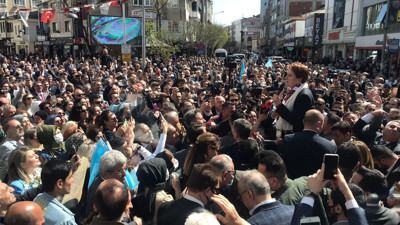 Bursa’da Meral Akşener rüzgarı