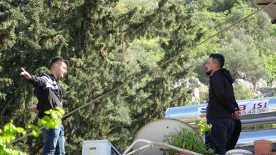 Polisler hayat kurtardı