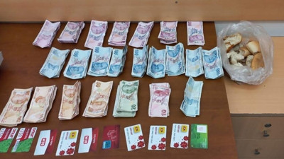 Bursa'da dilencinin üzerinden 26 bin lira çıktı