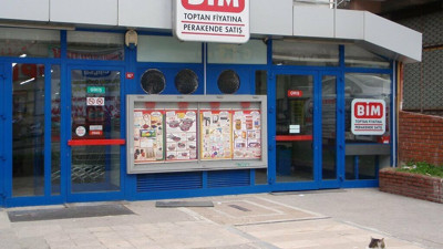 Ucuz diye tercih edilen marketteki peynirin fiyatını görenler inanamadı