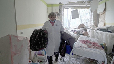 İçimizdeki Rusçular bu insanlık suçuna ne diyecekler. 324 hastaneyi yerle bir ettiler