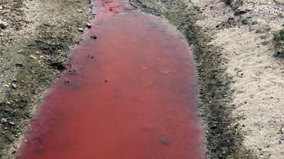 Kıpkırmızı akıyordu! Ekipler harekete geçti 500 bin lira ceza kesildi, faaliyeti durduruldu