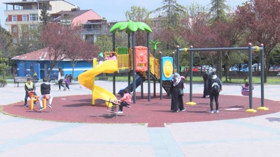 Anne babalar dikkat! Çocuk parklarındaki büyük tehlike: Çocuklarda boğulmalara sebep olabilir