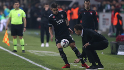 Nöbetçi futbol yazarı Tansu Sarı yazdı. Beşiktaş'ta şampiyonluktan nasıl kabusa nasıl gelindi