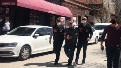 Kız öğrenci yurduna girdi yakalandı bakın kendini nasıl savundu