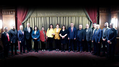 Akşener Yeniçağ ailesi ile iftarda buluştu