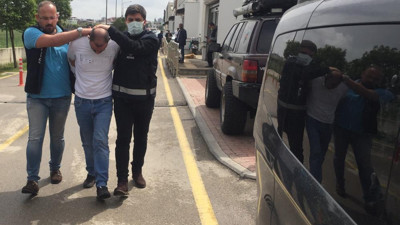 Köpek kavgası kanlı bitti: 1 ölü, 2 yaralı