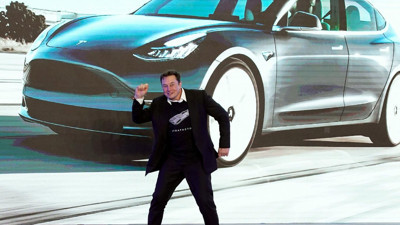 Tesla’dan rekor kar