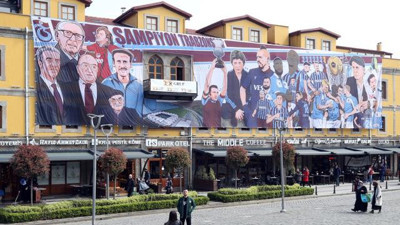Trabzonspor'un dev şampiyonluk afişi gündem yarattı