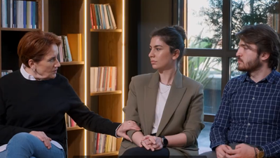 Kar yağınca yurtta kalan öğrenciler neden sevindiklerini anlattılar. Meral Akşener gençlerle buluştu (22 Nisan 2022)