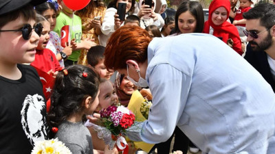 Meral Akşener çocuk şenliğinde