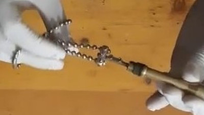 Lazer dediği kolye suikast silahı çıktı