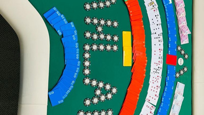 Polis vinçle kumar baskını yaptı