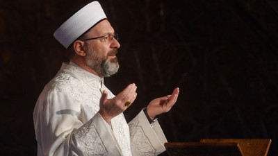 Diyanet İşleri Başkanı Ali Erbaş: Bize bakıp da Müslümanlıktan soğuma olursa vebalini taşıyamayız