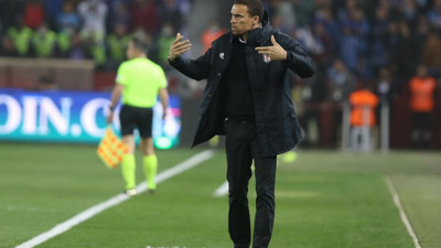 Aytunç Akın, Valerien Ismael'i kurtarabilecek tek formülü açıkladı. Çebi'nin de başı dertte